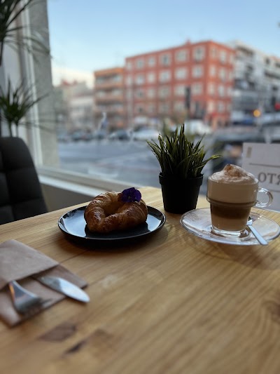 Cafetería Arbetana&Co. coffee
