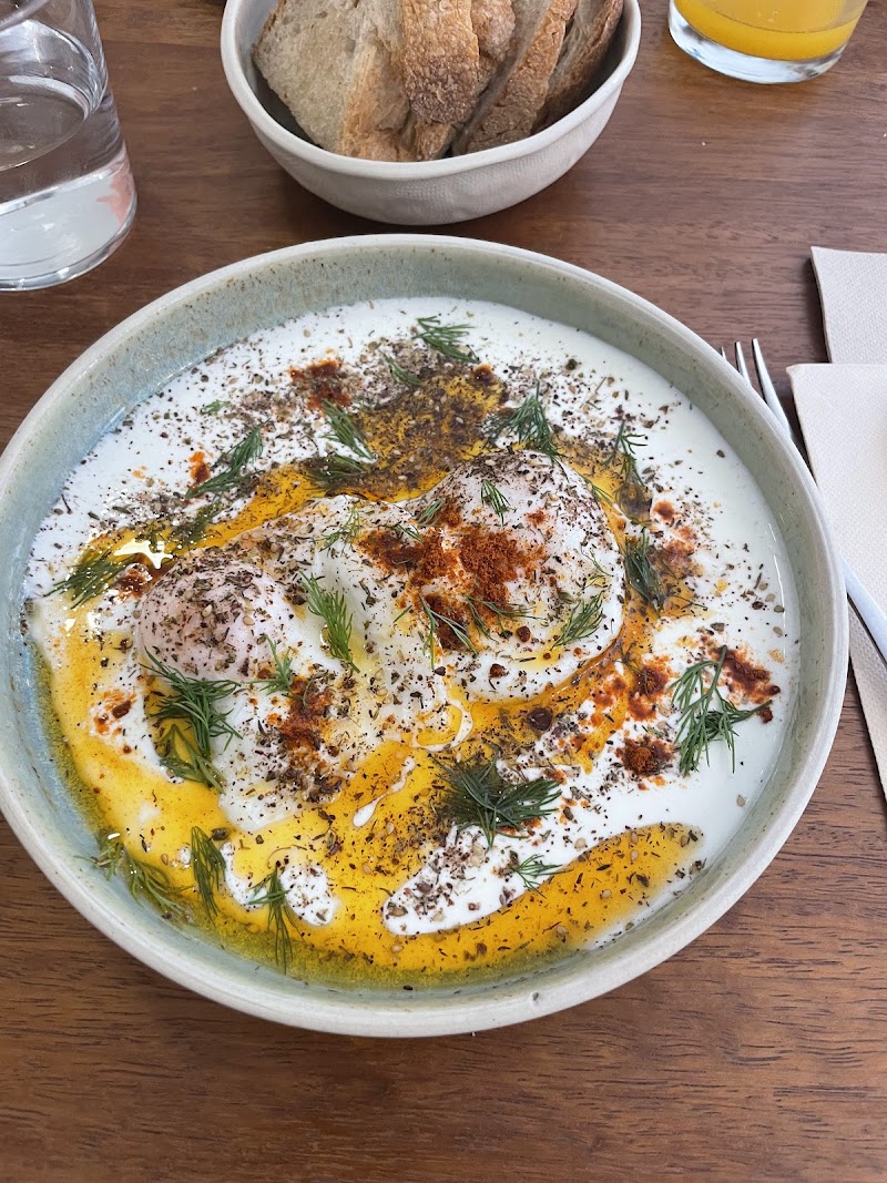CLEM CAFE | Specialty coffee & Brunch atmosphere
