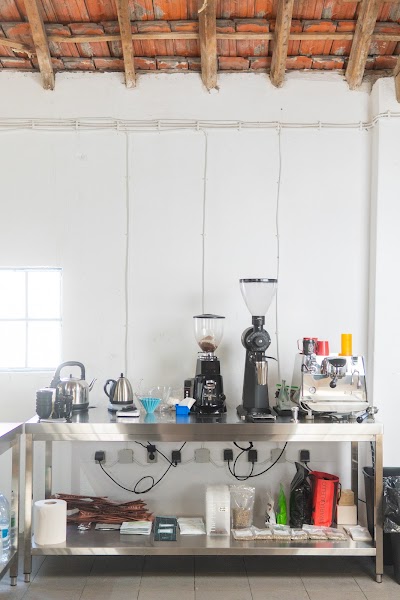 Interior of The Folks Roastery in Lisbon