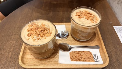 C.O.C Legacy Specialty Coffee atmosphere