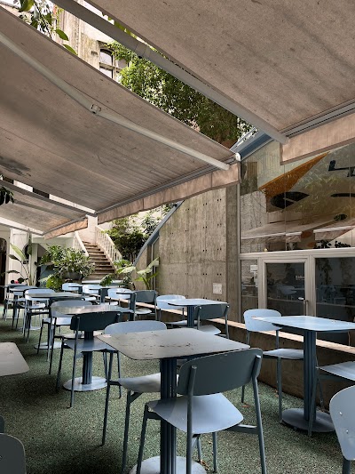 Interior of Clorindo Café/Brunch in C1014 Cdad. Autónoma de Buenos Aires