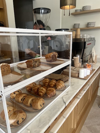 Carés Coffee Club coffee