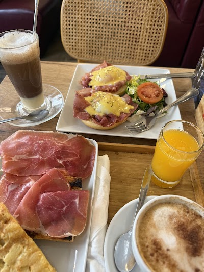 TAPA CAFE MADRID coffee