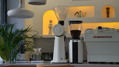 Good Coffee Roasting Co. atmosphere