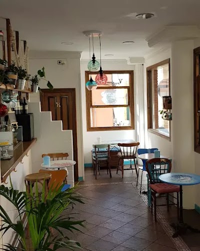 Interior of La Tinta del Mar in Gijón