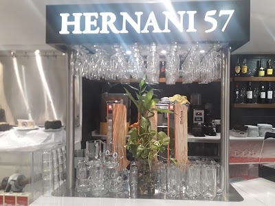 Hernani 57 atmosphere
