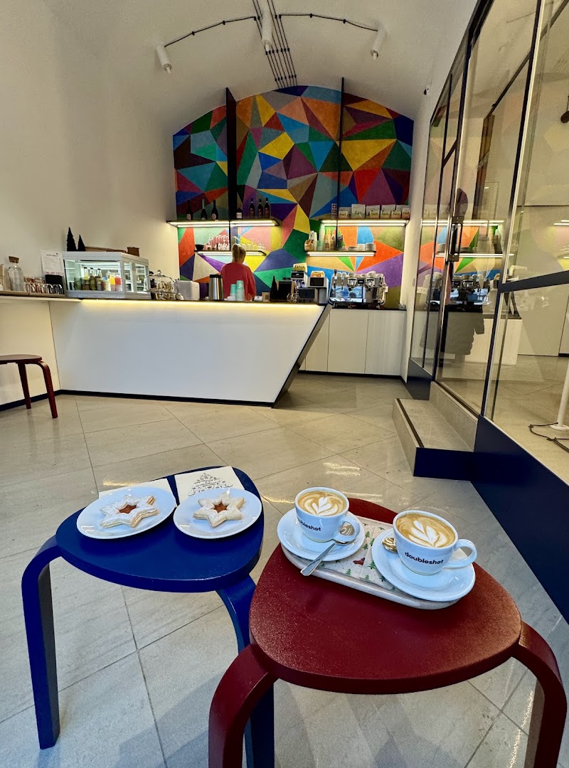 Gema-Art-Coffee atmosphere