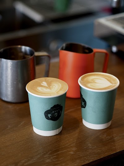 FRISKY ROASTERY atmosphere