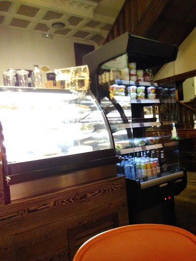 Faborit Coffee Shop S L atmosphere
