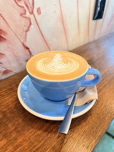 Cardinal Coffee House atmosphere