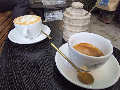Man versus Machine Coffee Roasters & Ceremonial Grade Matcha atmosphere
