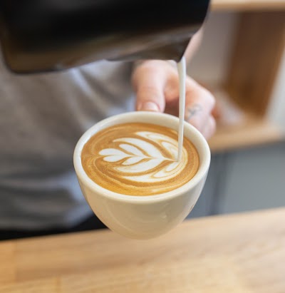 Fábrica Specialty Coffee & Roastery - Santos atmosphere
