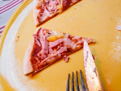 Classic Pizza Restaurant atmosphere