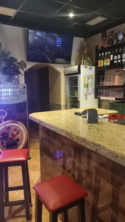 Bombay Café y Copas coffee