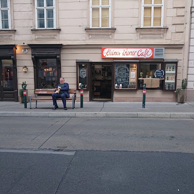 Kleines Wiener Café // Toluka Specialty Coffee Roasters in Vienna