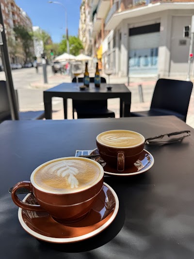Nuevo Specialty Coffee atmosphere
