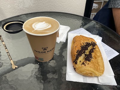 Tailor Made Coffee Roasters atmosphere