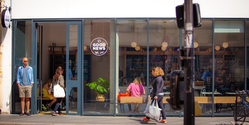Good News Coffee Shop in Paris