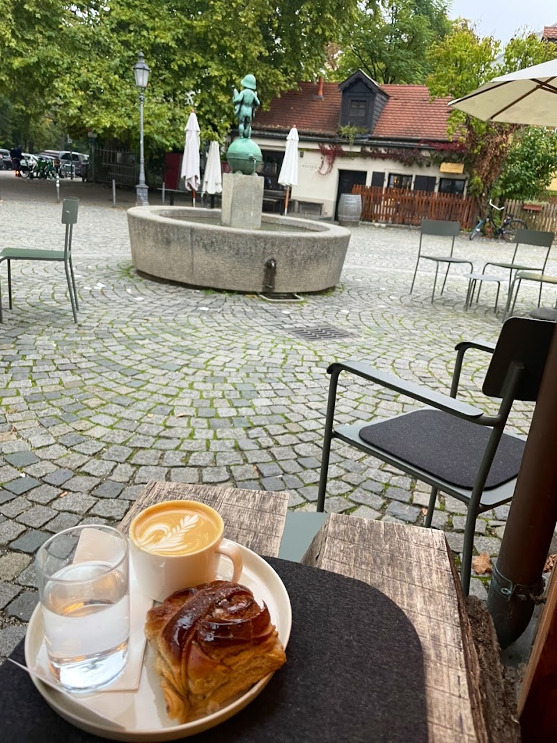 Suuapinga Wiener Platz in Stand Nr. 8 am Wiener Platz Markt