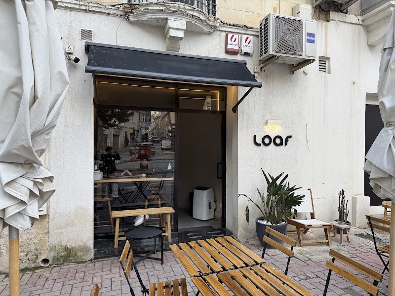 Loaf in San Pawl il-Baħar