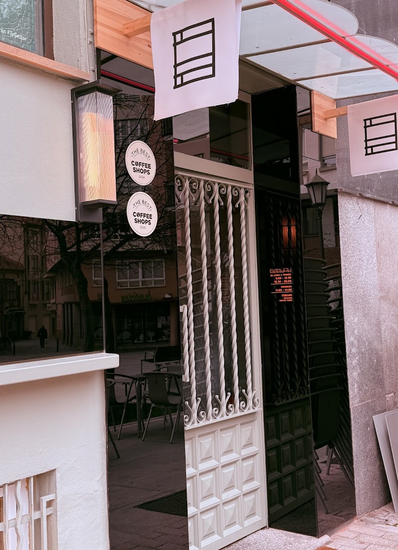 Baburu coffee in Plaza del Maestro nº2