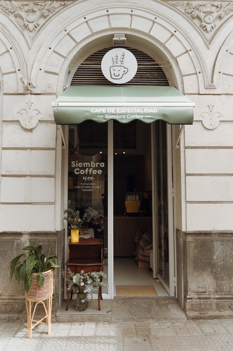 Siembra Coffee in 16
