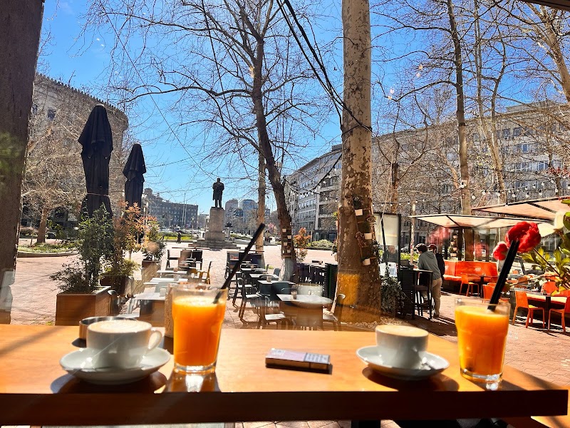 Šoljica Specialty Coffee & Tea Bar