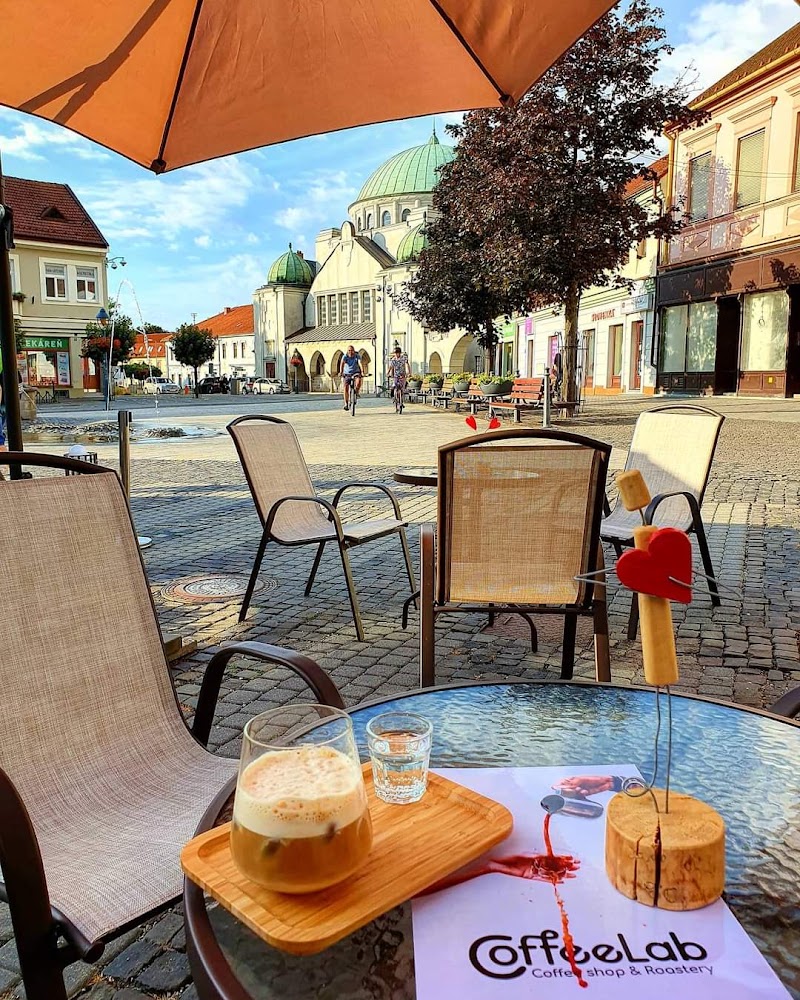 Coffee Lab - Coffee Shop & Roastery in Štúrovo námestie 5
