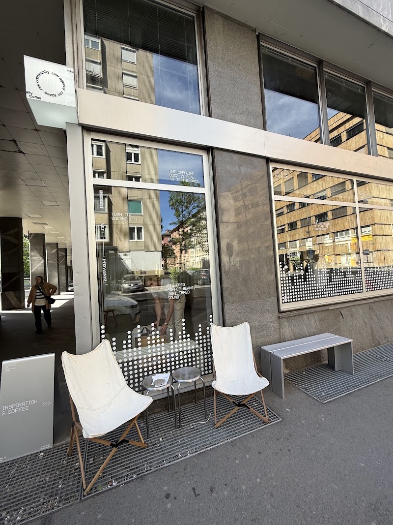 .raw Specialty Coffee & Concept Shop