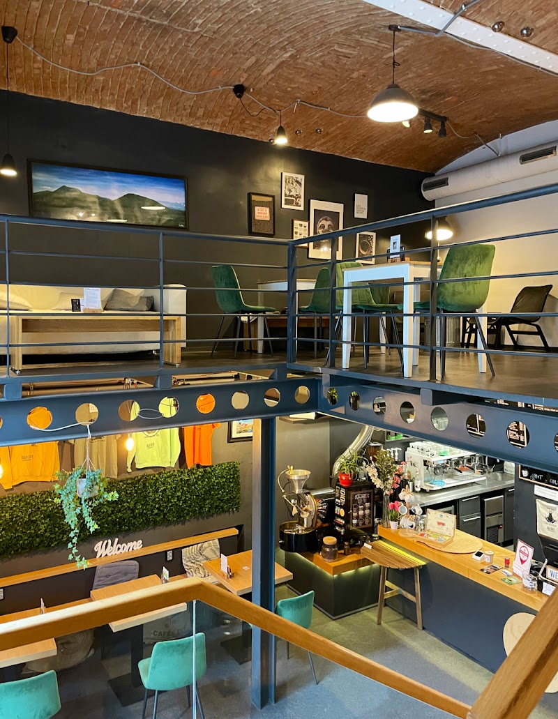 R&B Café Roasters in Slovenska cesta 47