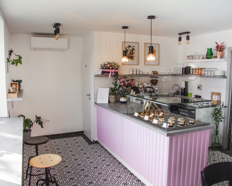 Dort it - patisserie in Hlavní 6