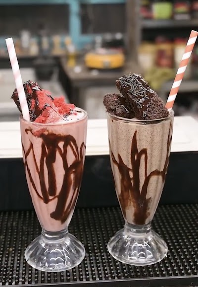 AAA FOODS & ROOFTOP CAFE coffee