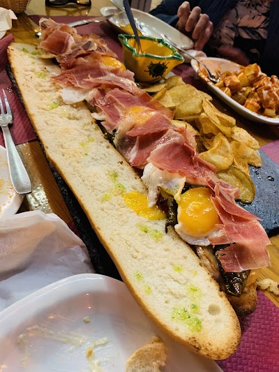 Cafeteria El Castellar coffee