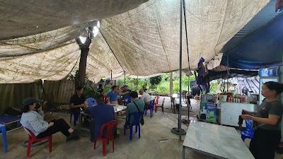 Trà đá Vườn xoài atmosphere