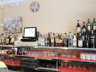 Avenida 54 atmosphere