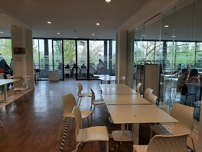 Interior of Eat Campus Bio & Geo in Madrid