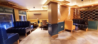 Lacima Cafe and Pizzeria atmosphere