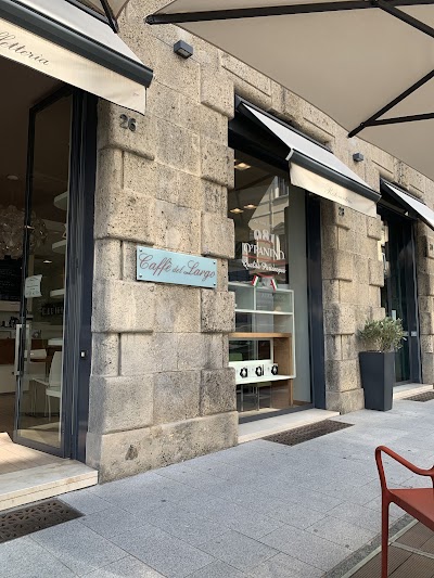 Interior of Caffe del Largo in Bergamo