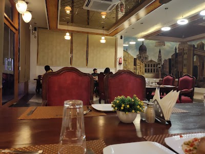 Potluck cafe atmosphere