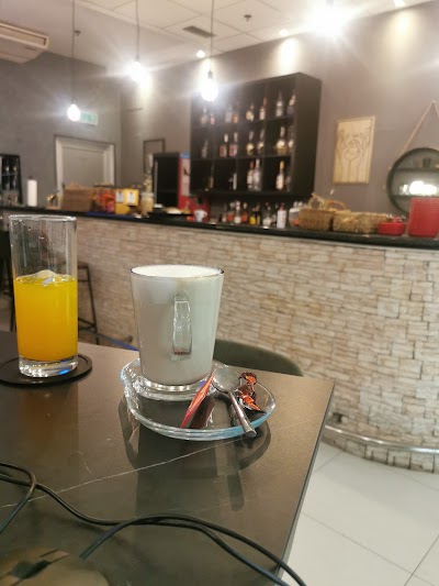 “Cukarin” bar atmosphere