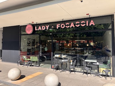 Lady Focaccia atmosphere