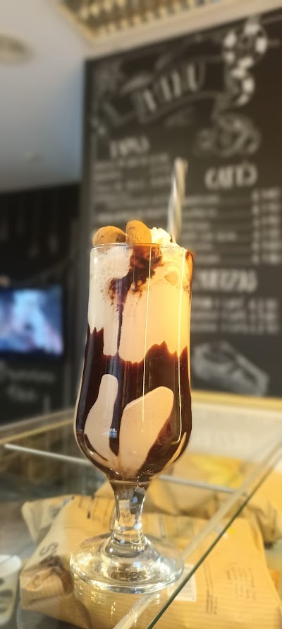 black coffe studio coffee