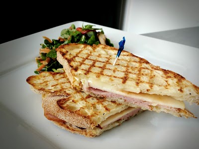 Cafe Bistro Chasse Galerie coffee