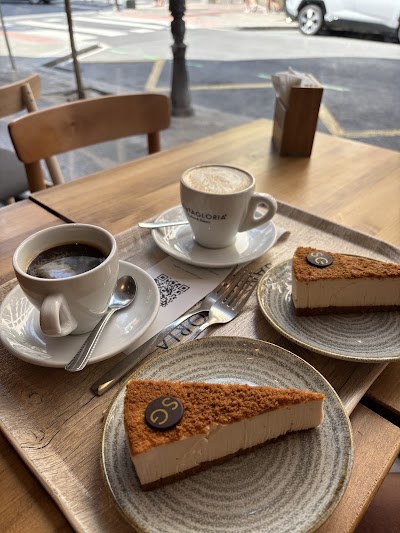 Santagloria Coffee & Bakery atmosphere