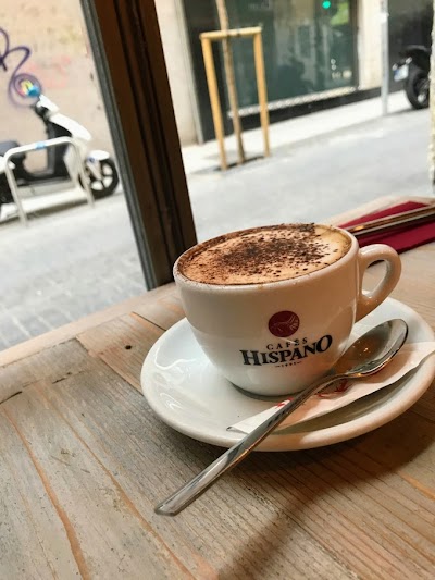 Cafés Hispano atmosphere
