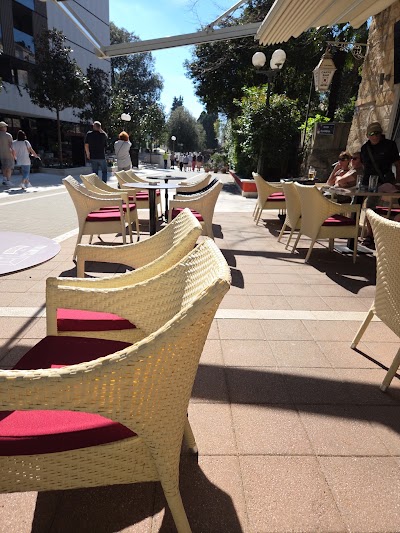 Caffe bar ANTIKA atmosphere