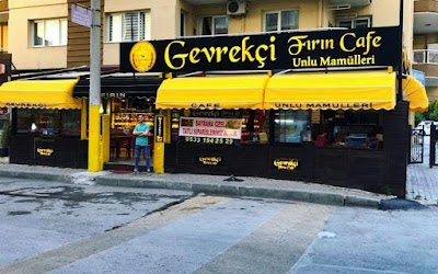 Interior of Gevrekçi Fırın Cafe Unlu Mamülleri in Bornova