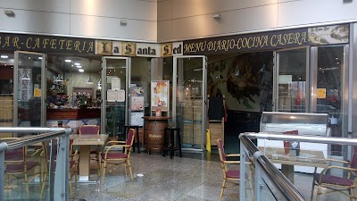 La Santa Sed atmosphere