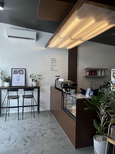 Coffee n' Friends atmosphere
