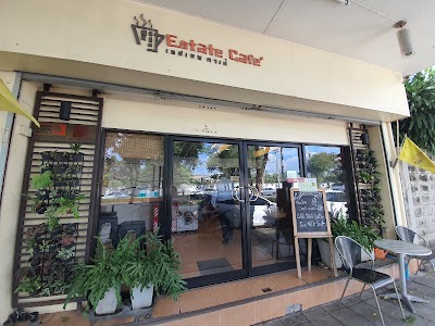 Estate Cafe atmosphere